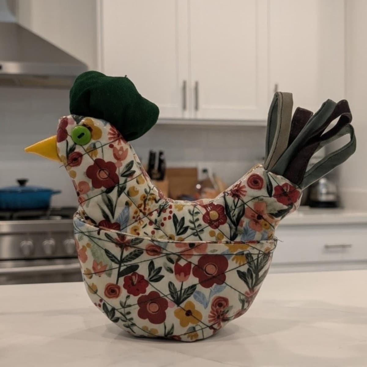 Chicken Pot Holder Pattern PDF | Quilted Oven Mitt